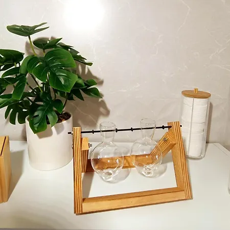 ゲストハウス 4star 'kata' - With Private Bathroom And Free Air-conditioned Summer Kitchen 3*