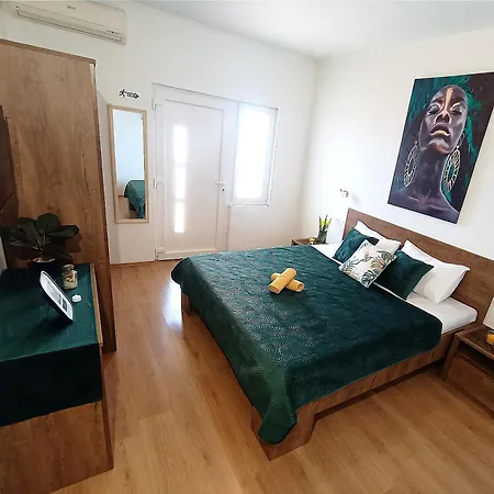 4star 'kata' - With Private Bathroom And Free Air-conditioned Summer Kitchen 3* Šarića Struga