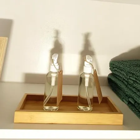 4star 'kata' - With Private Bathroom And Free Air-conditioned Summer Kitchen ゲストハウス