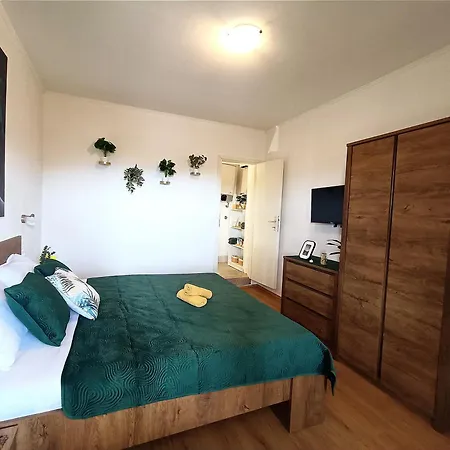 Guest house 4star 'kata' - With Private Bathroom *