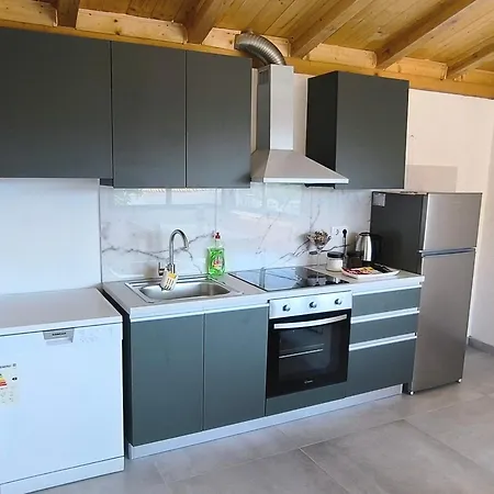 4star 'kata' - With Private Bathroom And Free Air-conditioned Summer Kitchen